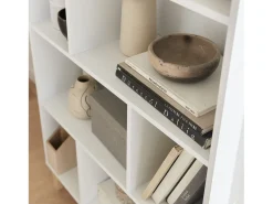 Biblioteca con patas de madera de 8 compartimentos blanco