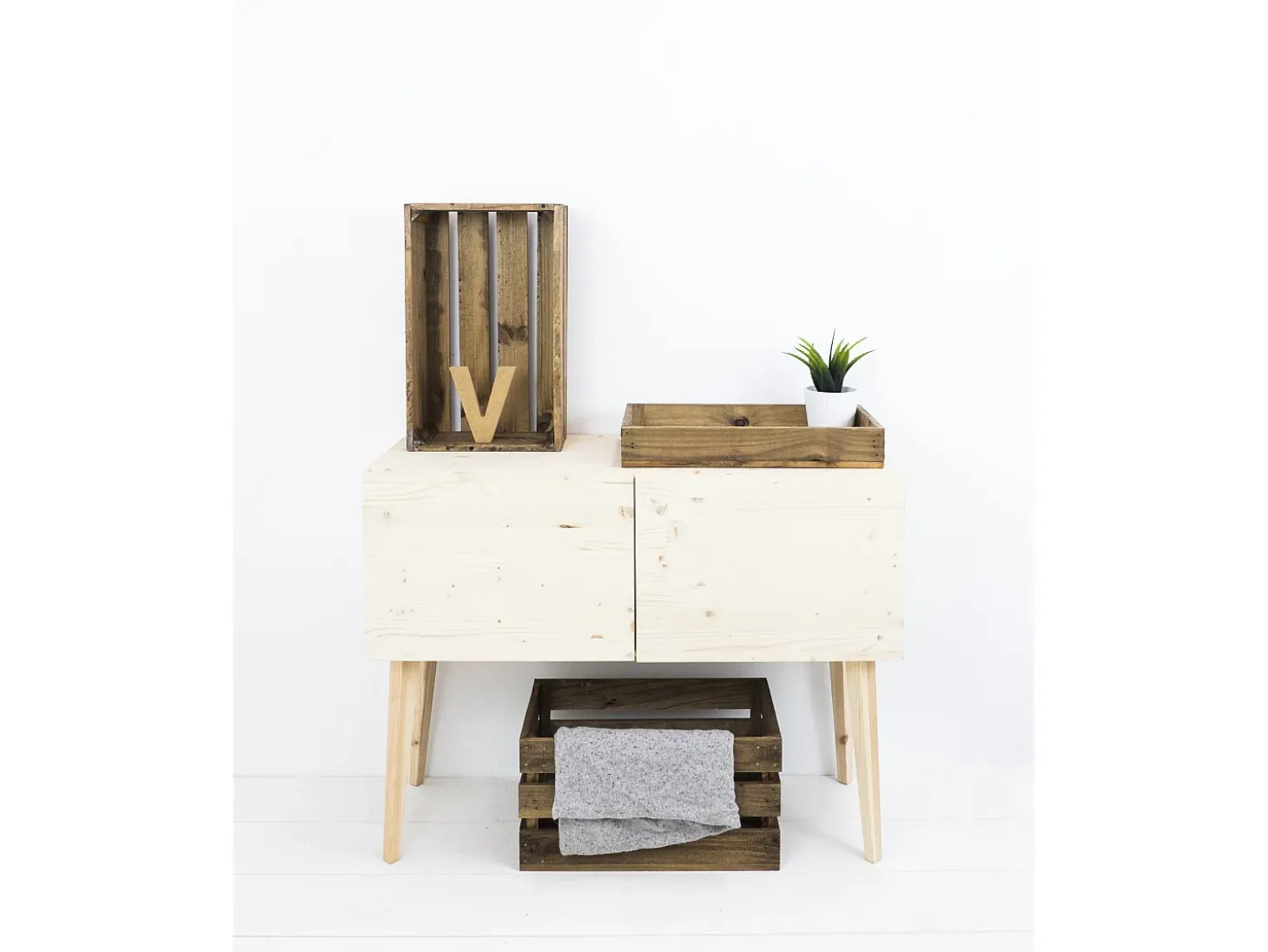 Caja de madera maciza en tono roble oscuro de 49x30,5x7,5cm - BOX - DECOWOOD