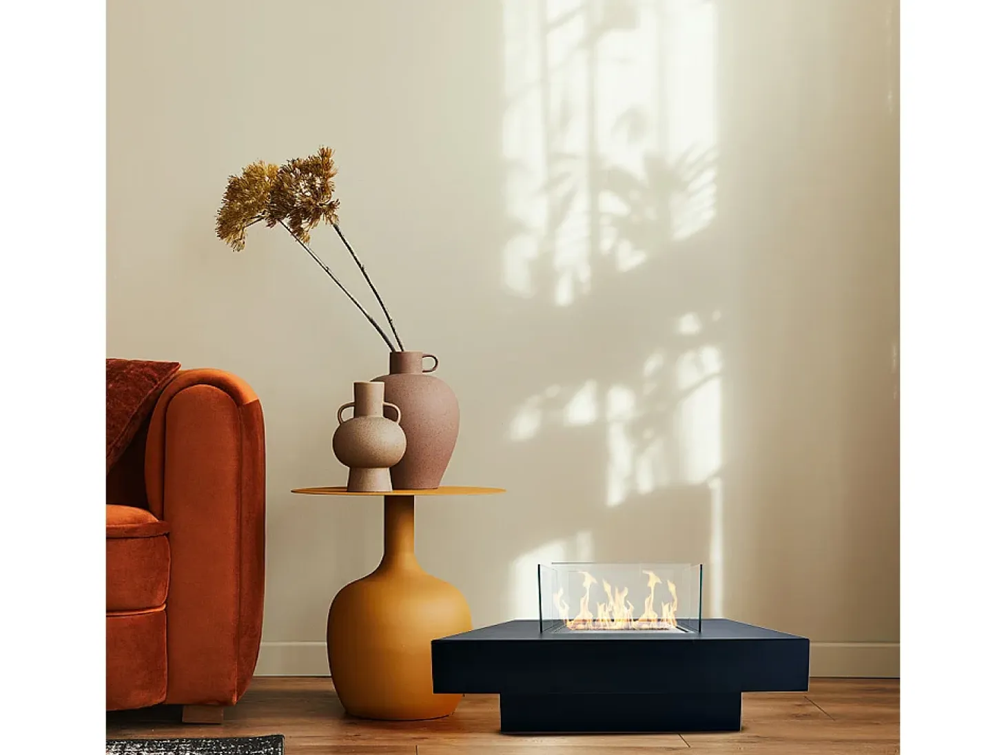 Chimenea de bioetanol para uso interior y exterior Panarea Nero 70x70x35