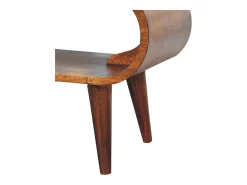 Mesa baja Amaya de estilo nórdico.