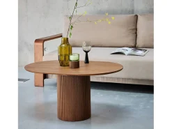 Mesa de centro con efecto de madera nogal
