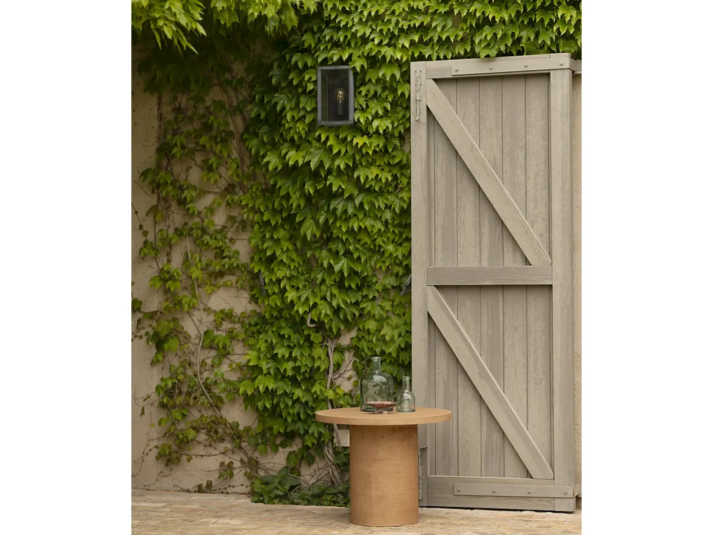 Mesa de centro redonda de microcemento en tono terracota DECOWOOD de Ø60x45cm - LUCÍA - DECOWOOD