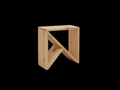 Mesita de madera maciza en tono roble oscuro de 50x50cm - STOKE - DECOWOOD