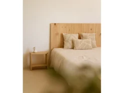 Mesita de noche de madera maciza en tono roble medio de 40x20cm - MELLER - DECOWOOD