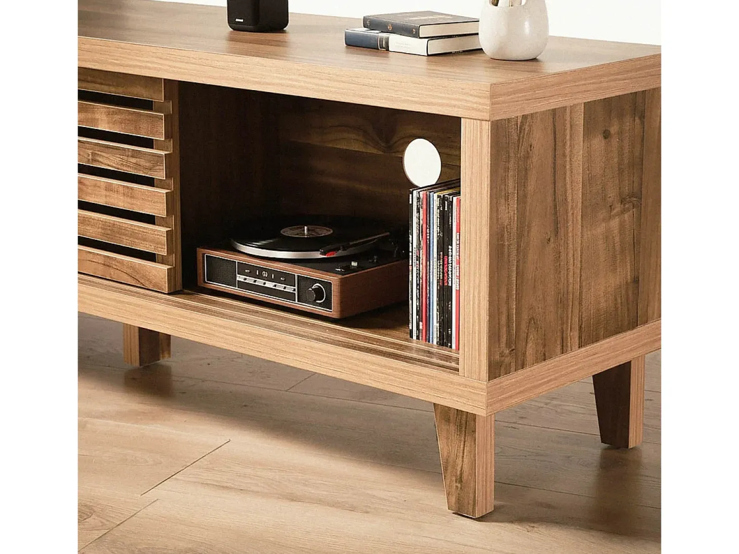Mueble de TV con 2 puertas correderas de lamas perforadas L140 cm - LIAM