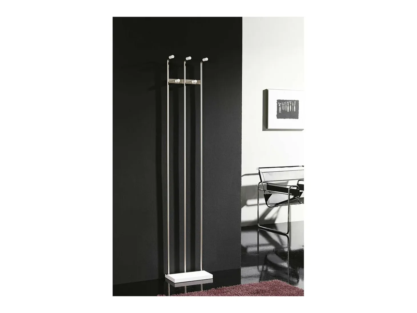 Perchero mod. 465 herrajes en cromo satinado lacado blanco, 182 cm(alto)34 cm(ancho)20 cm(