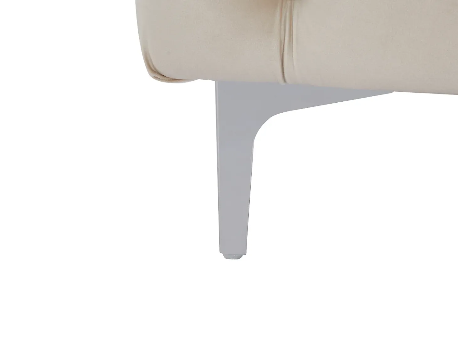 Sillón chéster de terciopelo beige y patas de metal EDWINA