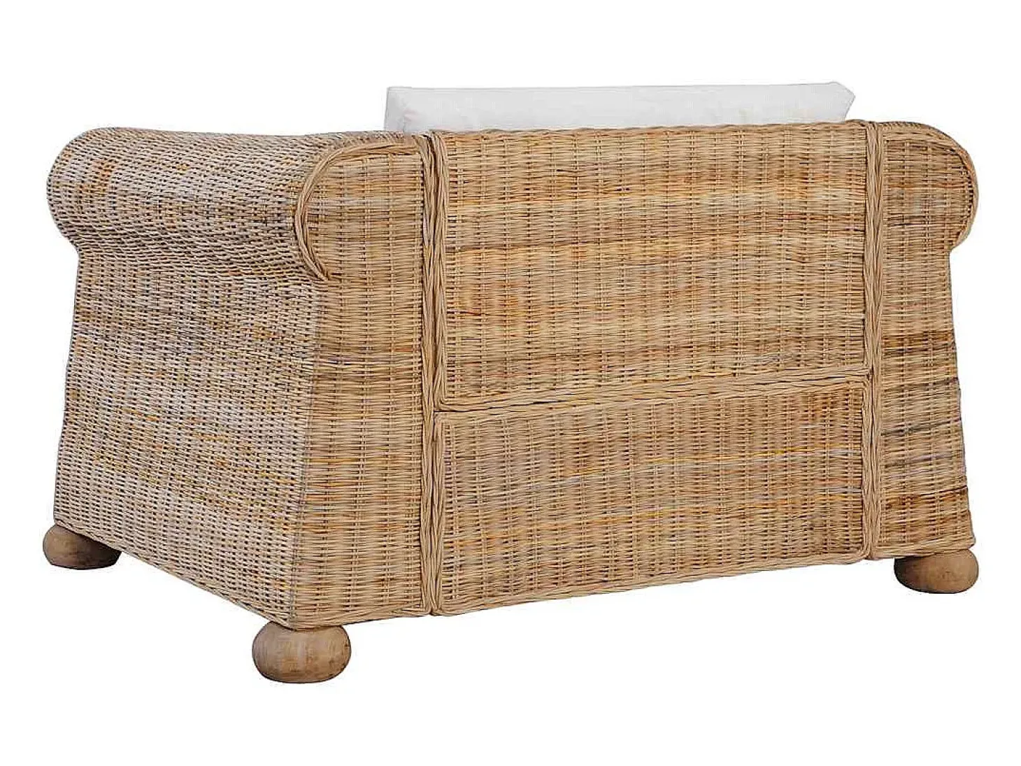 Sillón con cojines ratán natural