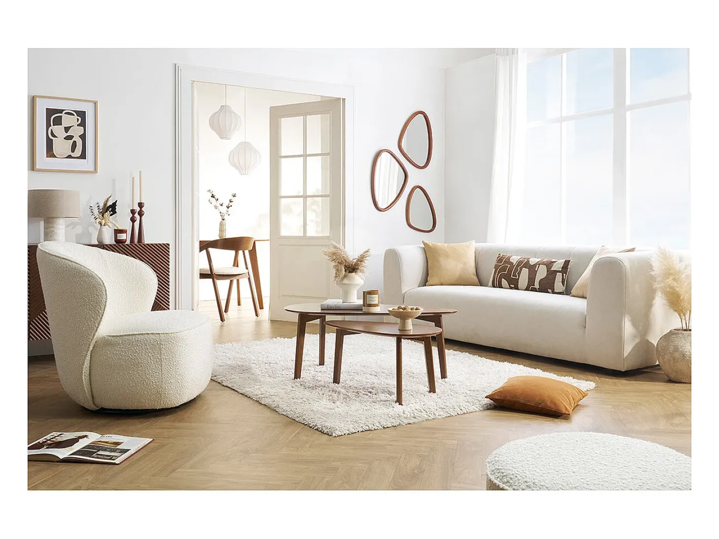 Sillón moderno giratorio de borreguillo blanco AMBER