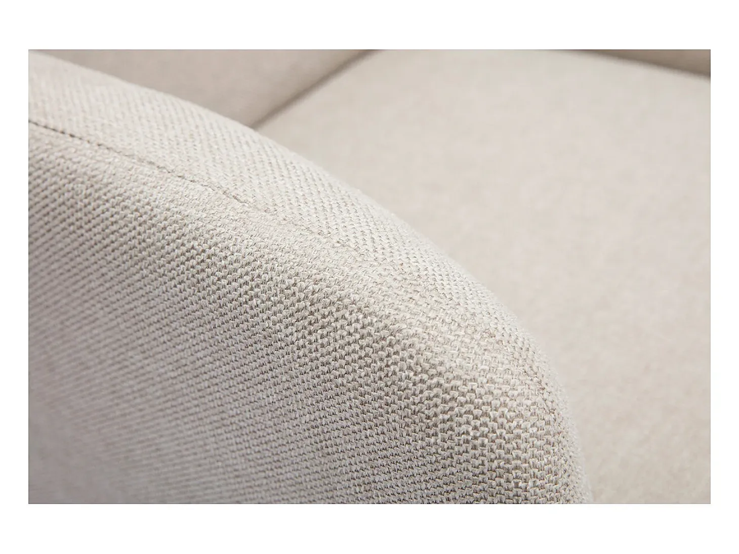 Sillón nórdico de tejido efecto aterciopelado texturizado beige y madera ISKO