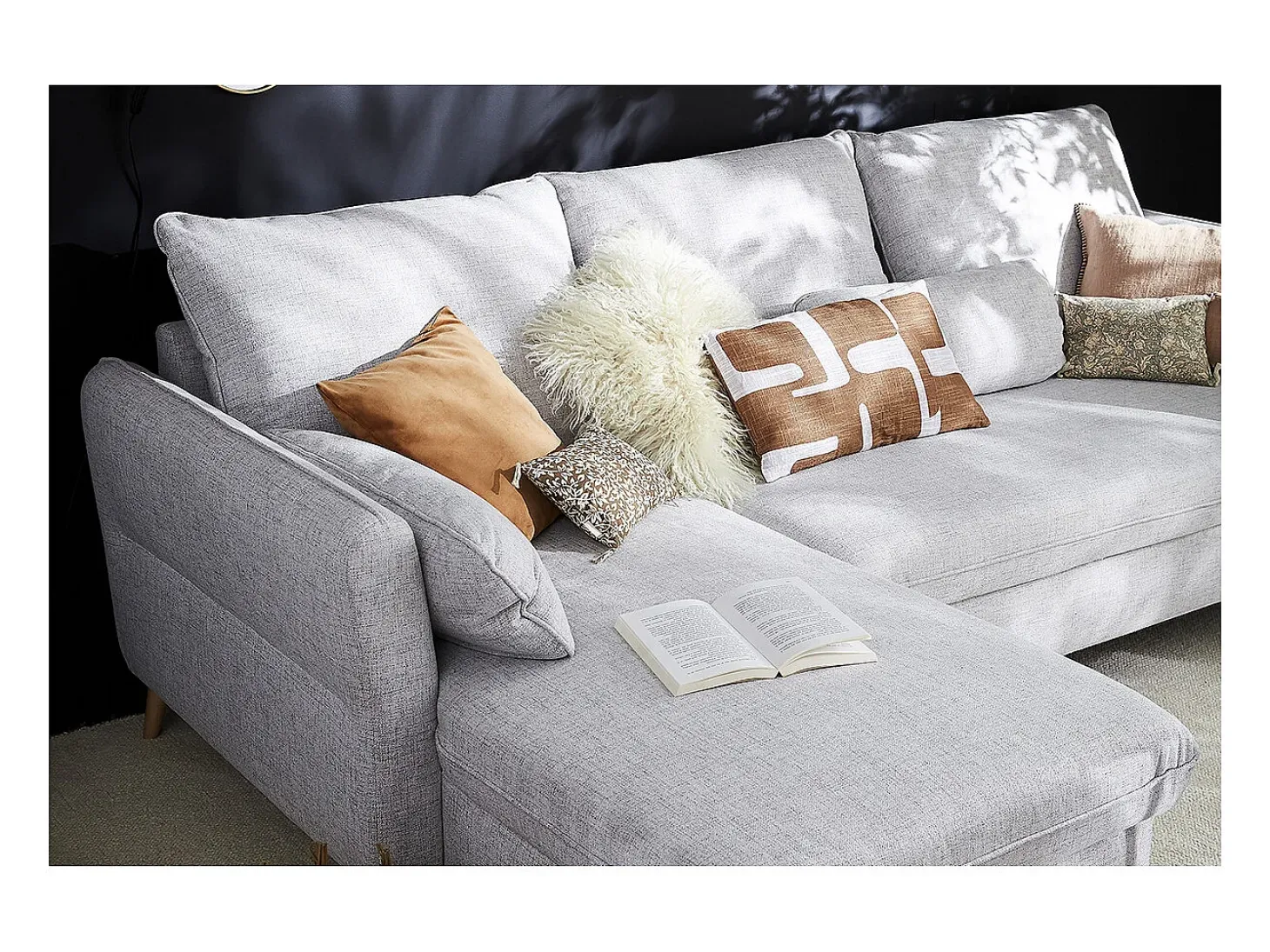 Sofá cama con chaise longue a la derecha y canapé gris claro - DRISS