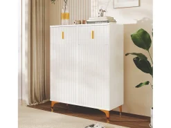Zapatero blanco con cajones, puertas texturizadas, estantes ajustables, tiradores y patas dorados, diseño elegante